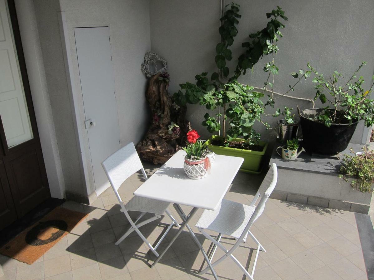Moni Rooms Giarre Exterior photo
